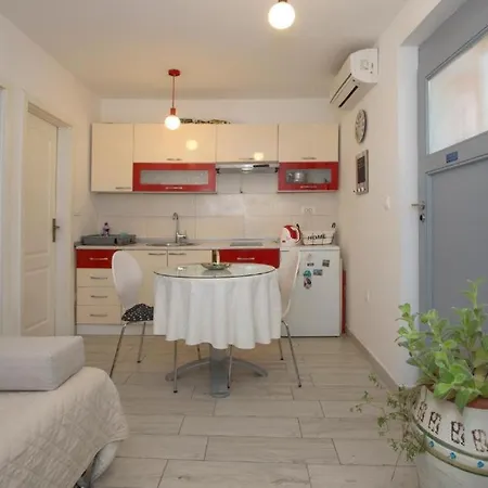 Apartment Petra *