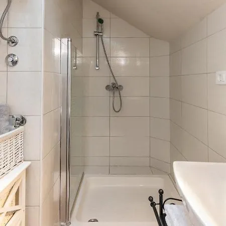 Petra Apartment