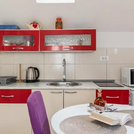 Apartment Petra *